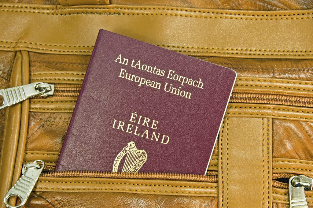 How to immigrate to Ireland. Read our clear, easy guide